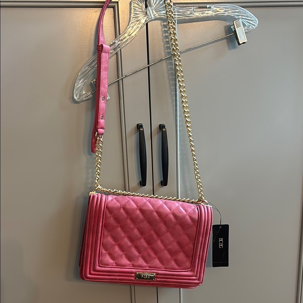 NWT $168 BCBG Paris Cardinal Quilted Shoulder Bag - Picture 2 of 12